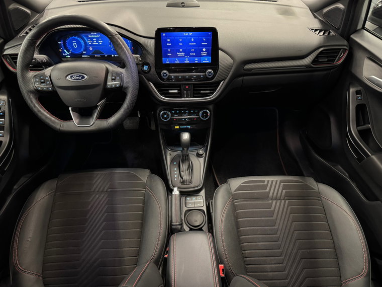 Vehicle Image 11