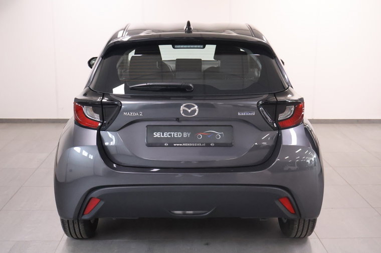 Vehicle Image 4