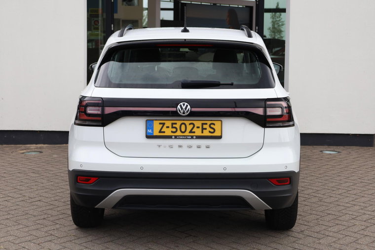 Vehicle Image 28