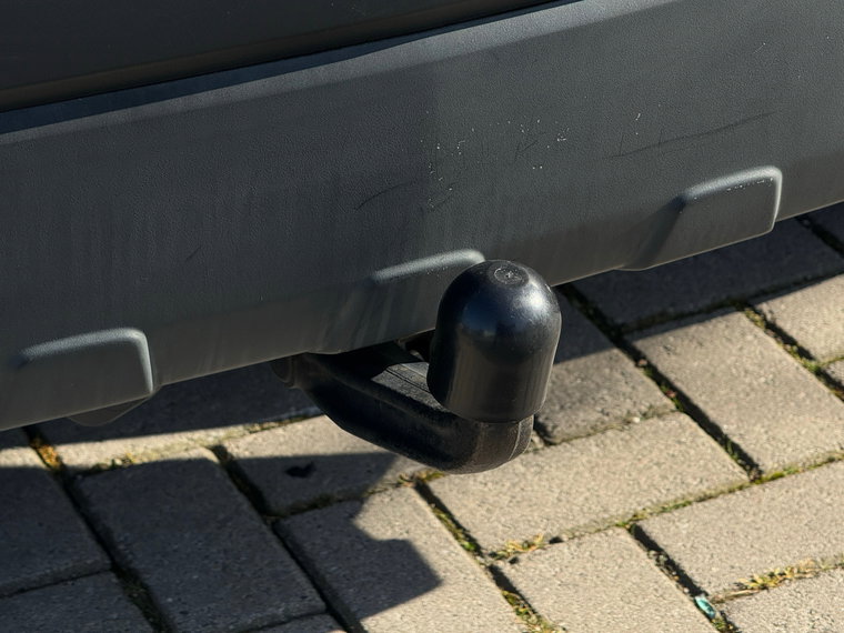 Vehicle Image 33