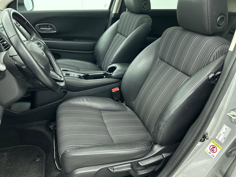 Vehicle Image 45