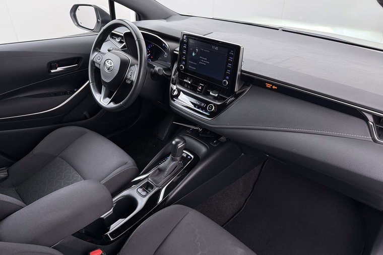 Vehicle Image 15