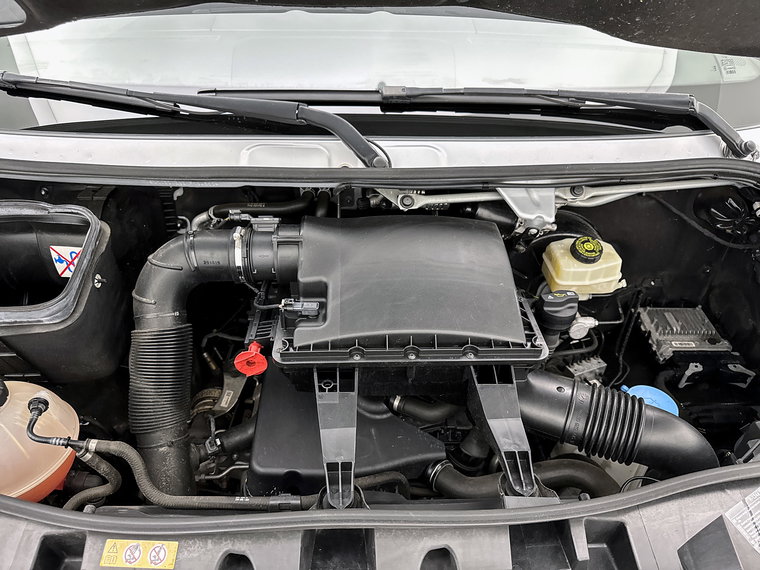 Vehicle Image 33