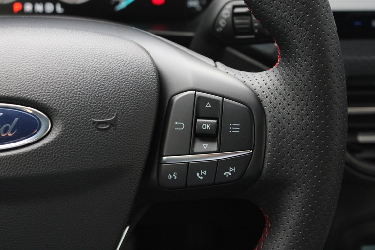 Vehicle Image 28