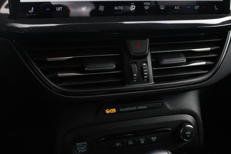 Vehicle Image 40
