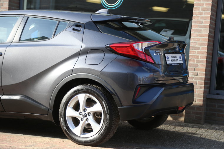 Vehicle Image 18