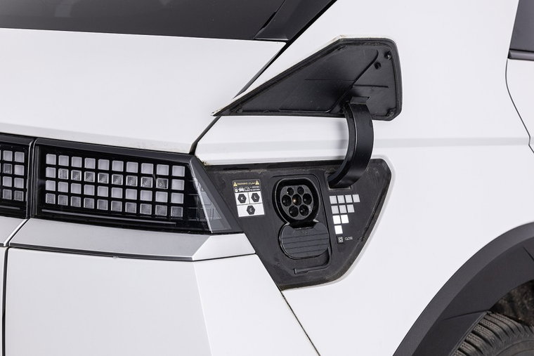 Vehicle Image 36