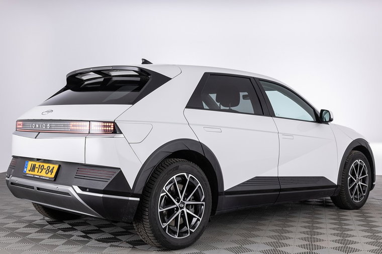 Vehicle Image 47