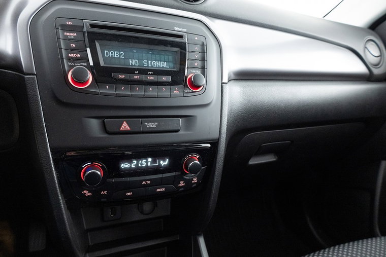 Vehicle Image 15