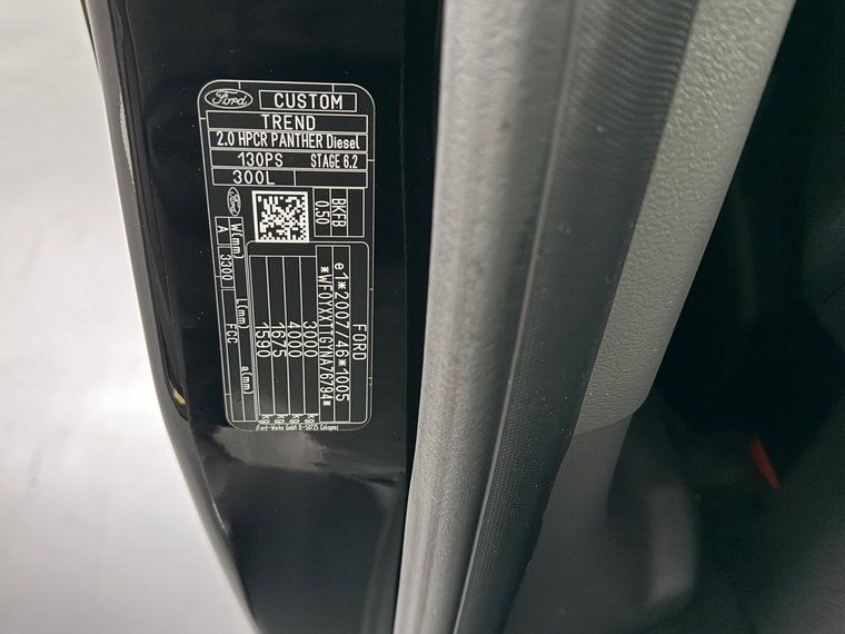 Vehicle Image 22