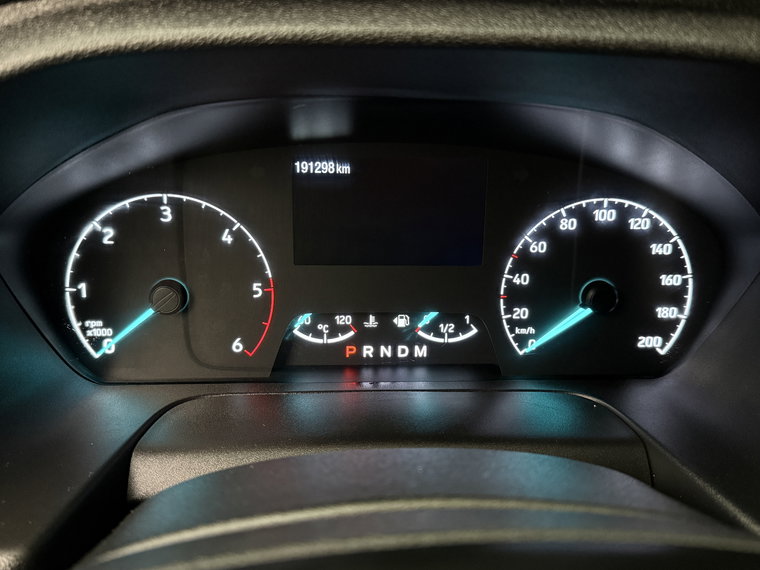 Vehicle Image 9