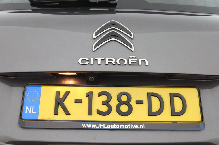 Vehicle Image 41