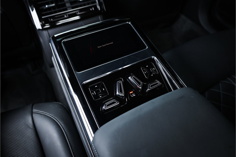 Vehicle Image 37