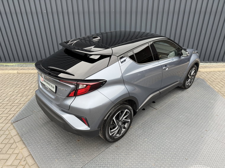 Vehicle Image 10