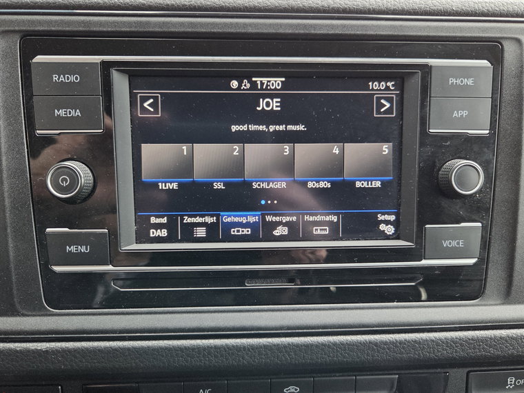 Vehicle Image 24
