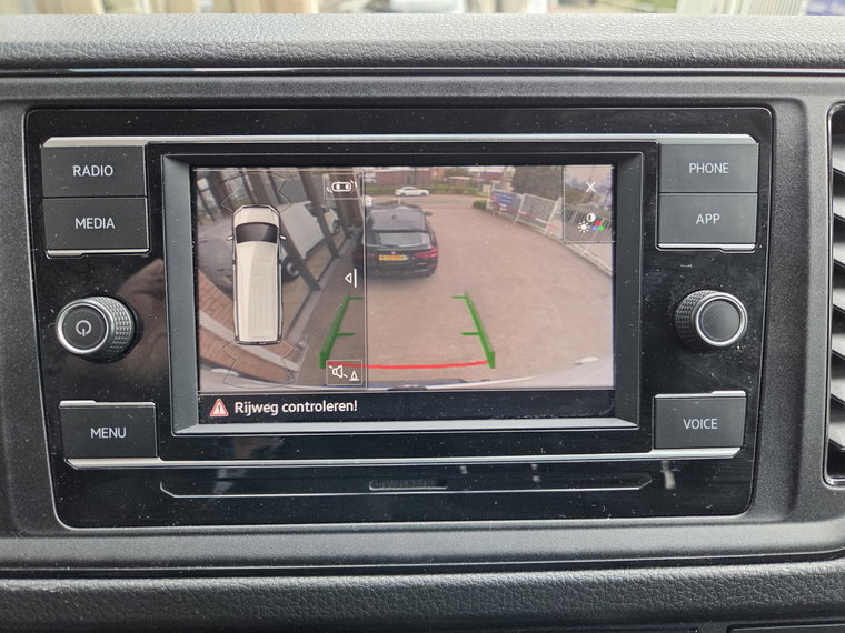 Vehicle Image 26