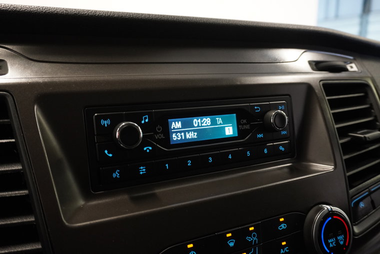 Vehicle Image 13