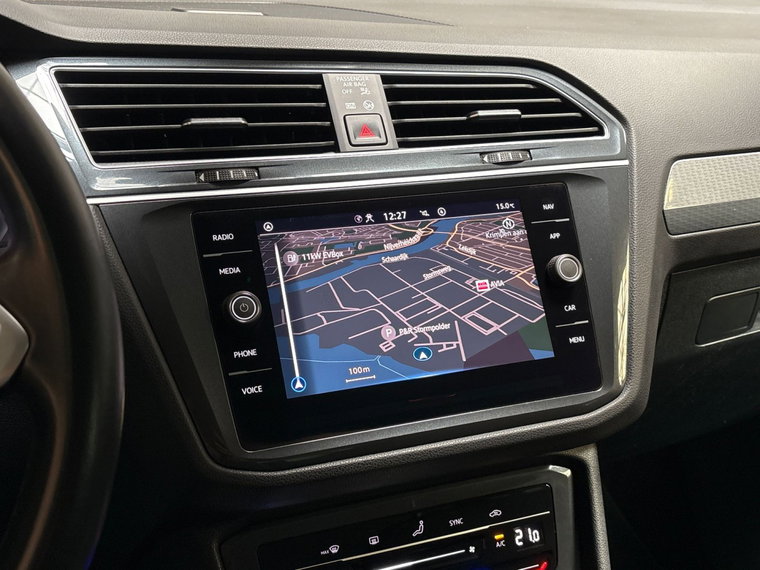 Vehicle Image 18