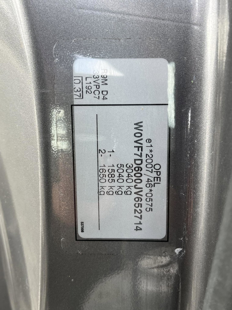 Vehicle Image 38