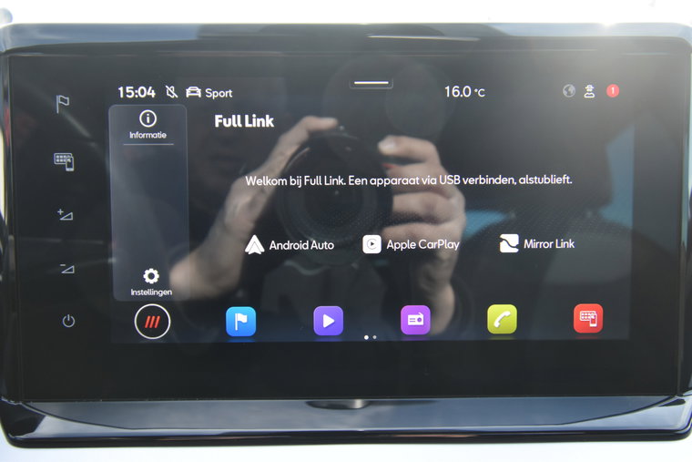 Vehicle Image 35
