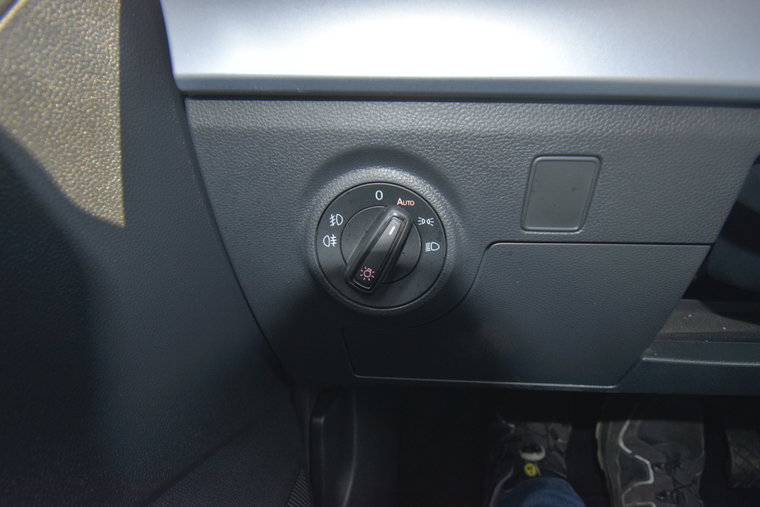 Vehicle Image 42