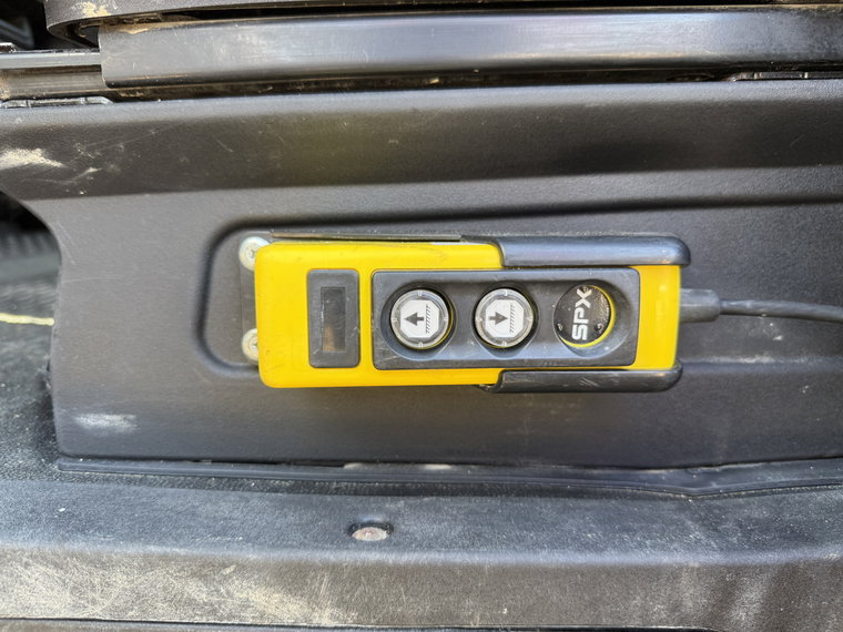 Vehicle Image 26
