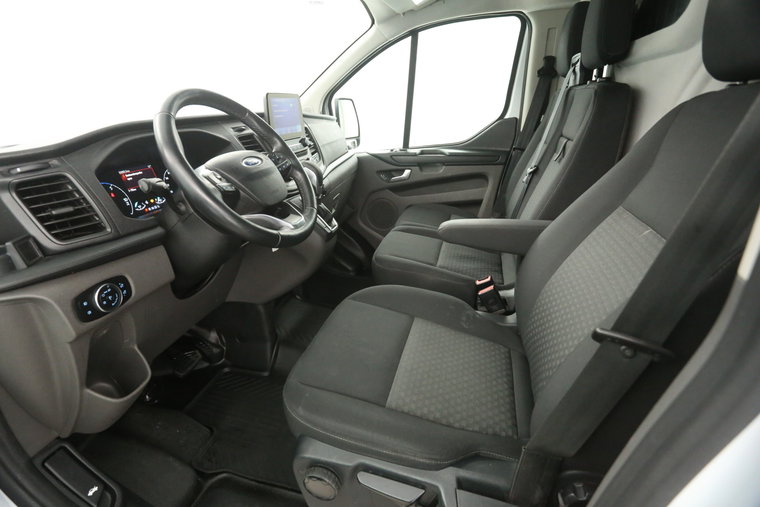 Vehicle Image 22