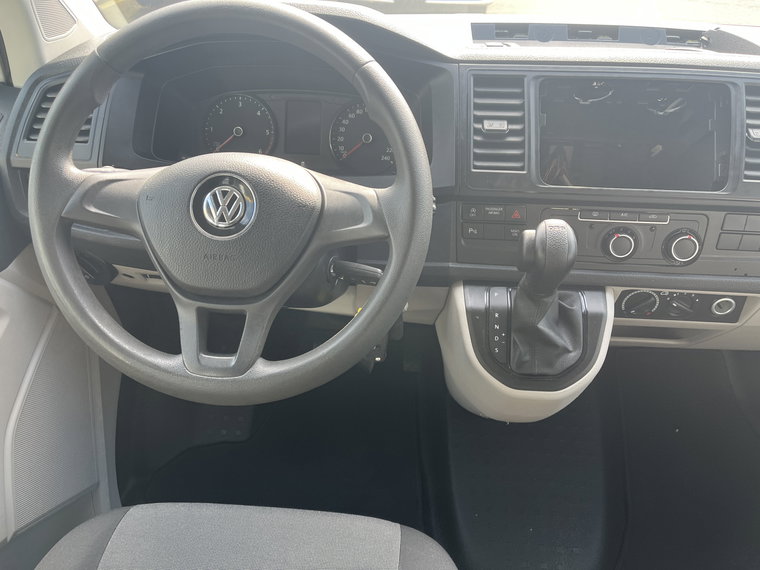 Vehicle Image 28
