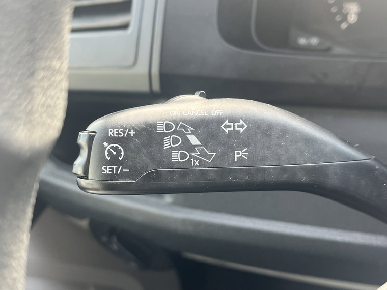 Vehicle Image 29