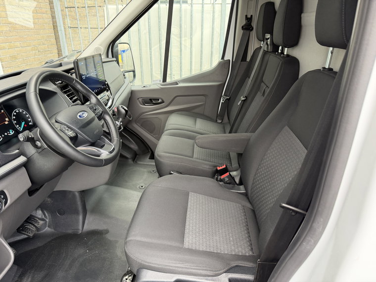 Vehicle Image 50