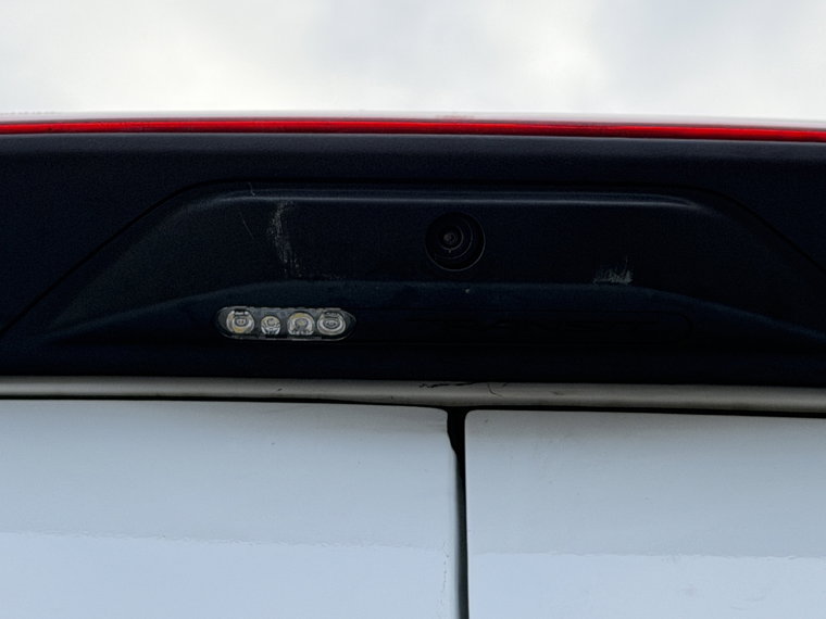 Vehicle Image 52