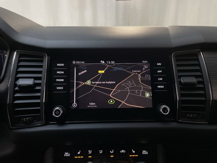 Vehicle Image 22