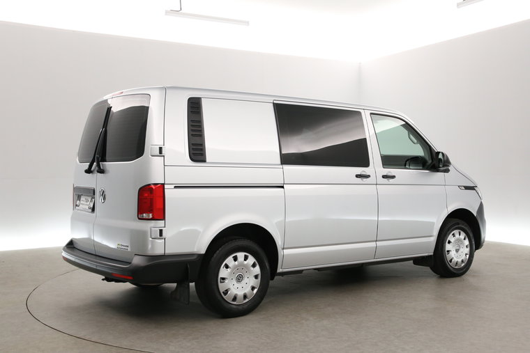 Vehicle Image 26