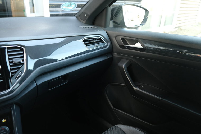 Vehicle Image 35
