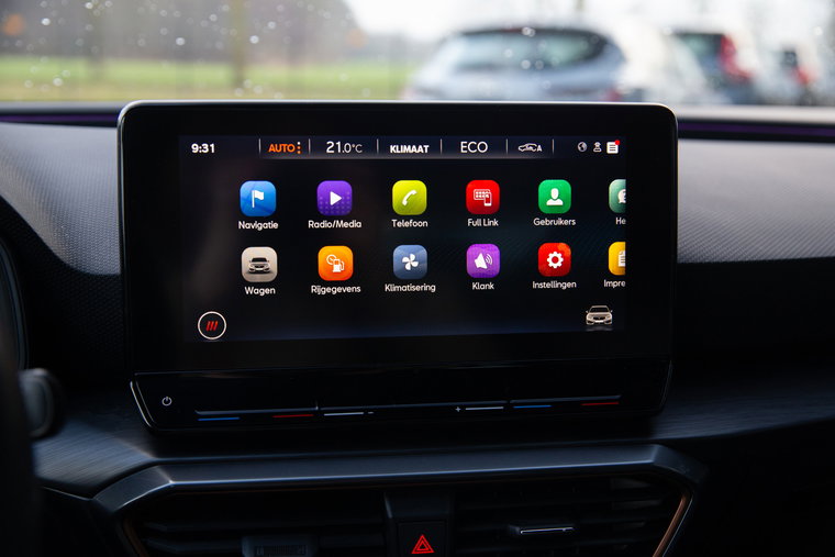 Vehicle Image 13