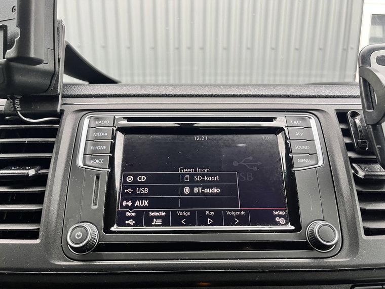 Vehicle Image 38