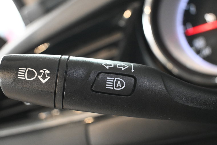 Vehicle Image 27