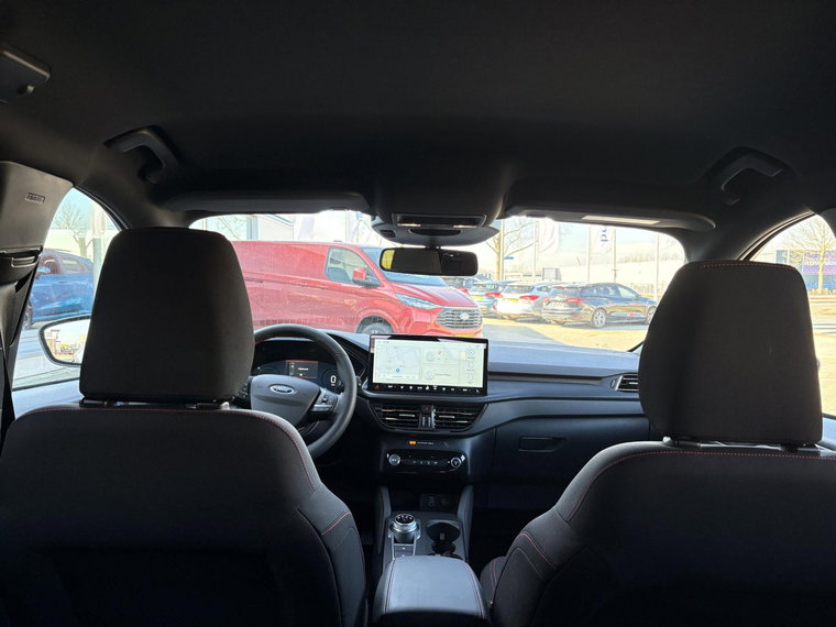 Vehicle Image 13