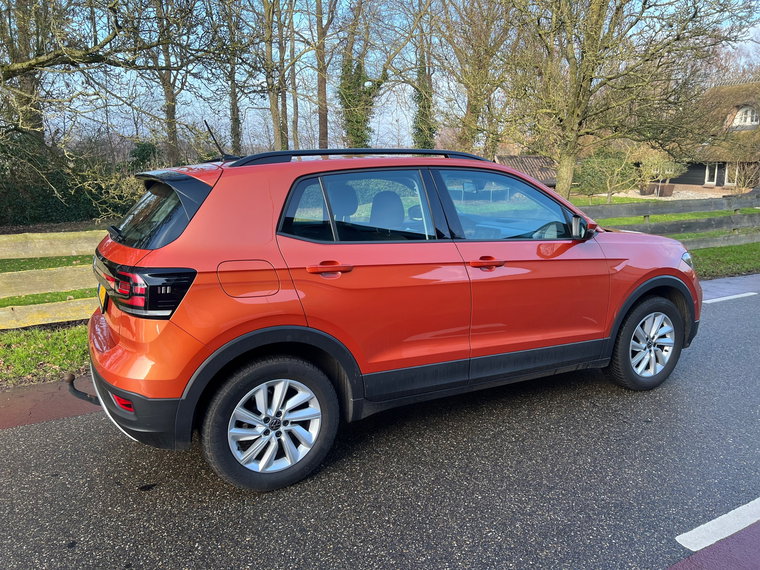 Vehicle Image 18
