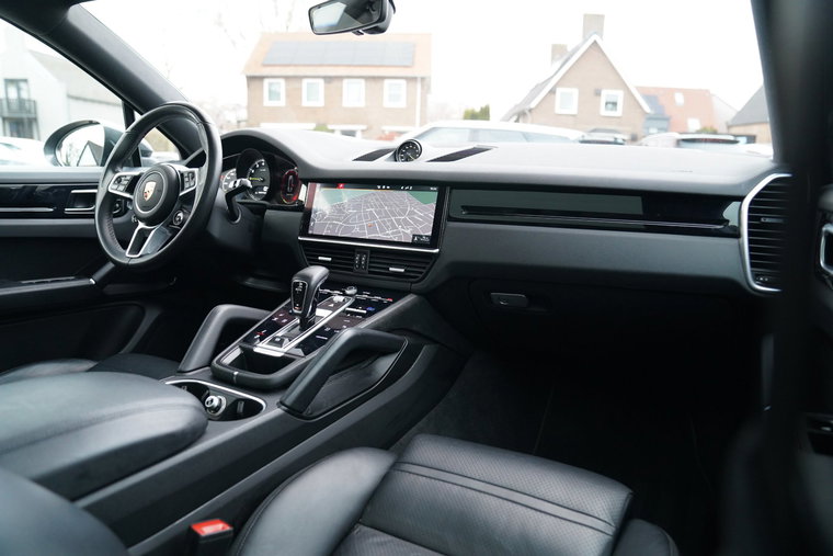 Vehicle Image 22