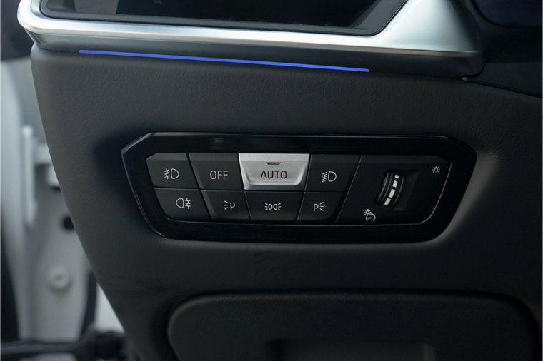 Vehicle Image 27