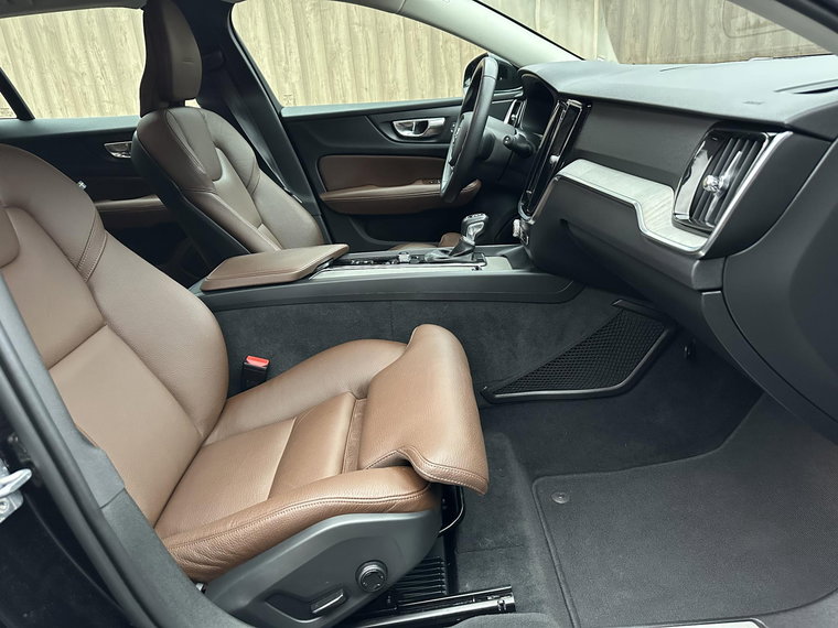 Vehicle Image 41