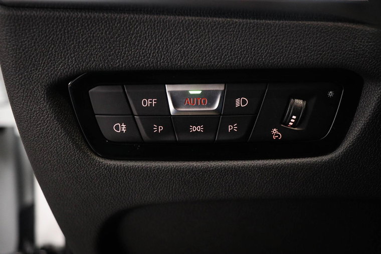 Vehicle Image 39