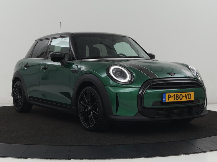 Vehicle Image 33