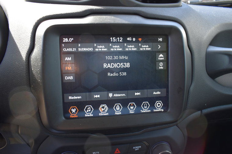Vehicle Image 17