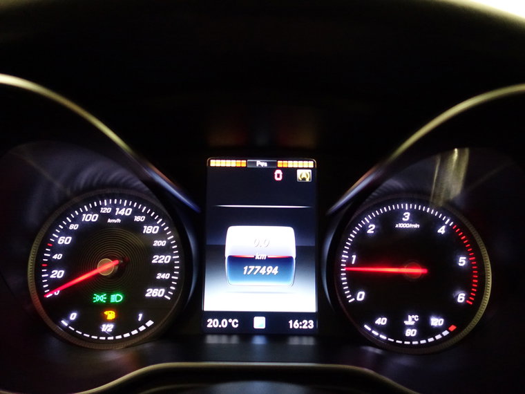 Vehicle Image 17