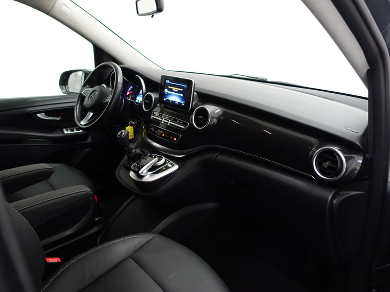 Vehicle Image 31