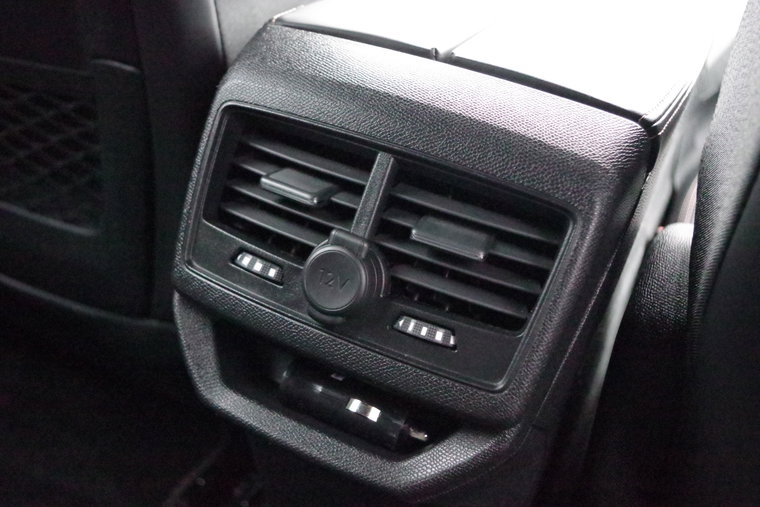 Vehicle Image 28