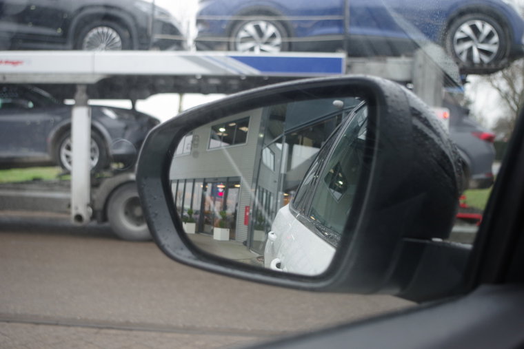 Vehicle Image 30