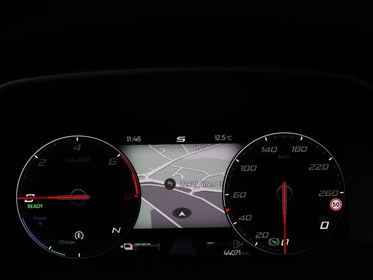 Vehicle Image 36